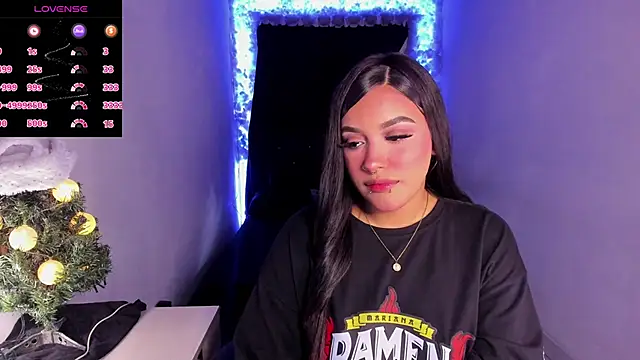 Snapshot of Mariana_Hasper_ chatting on January 5, 2025, 9:47 pm Mariana Hasper  online show from January 5, 2025, 9:47 pm