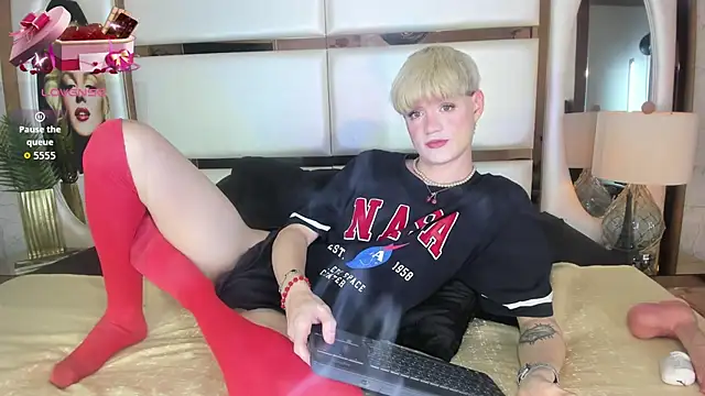 VladHellsing4 online show from January 8, 2026, 2:41 pm