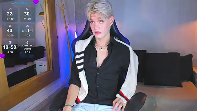 VladHellsing4 online show from June 19, 2026, 2:32 pm