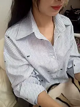 Lovely kute online show from February 28, 2025, 3:48 am