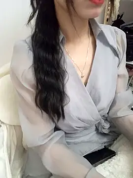 Lovely kute online show from March 8, 2025, 3:13 pm