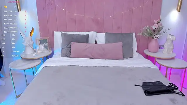 MilaVoxx online show from March 13, 2025, 5:43 am