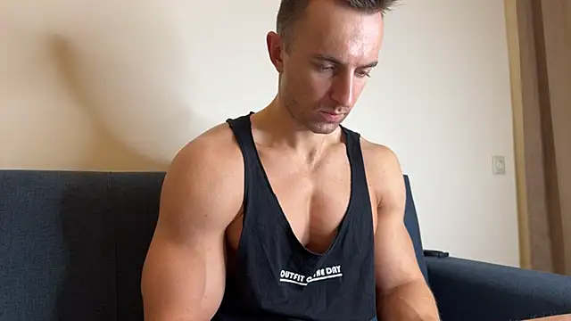 Snapshot of Andy_pecman chatting on December 8, 2024, 12:30 pm Andy pecman online show from December 8, 2024, 12:30 pm