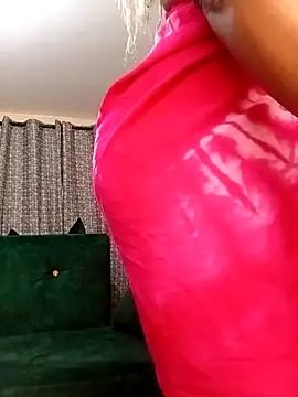 Snapshot of fatassmessey chatting on October 10, 2025, 6:23 am fatassmessey online show from October 10, 2025, 6:23 am