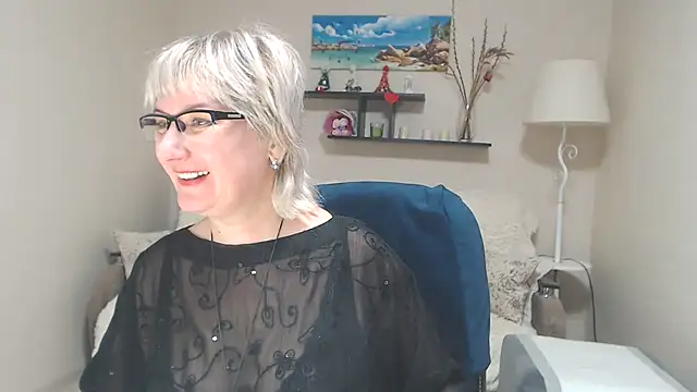 FleurMays online show from February 10, 2025, 11:25 am