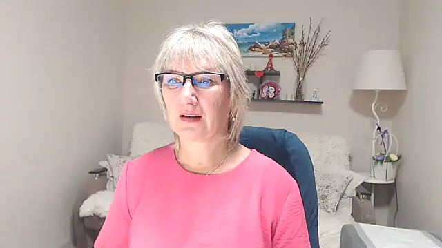 FleurMays online show from September 25, 2025, 3:10 am