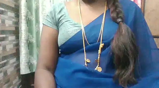 Snapshot of Hot_akshara chatting on December 7, 2024, 8:05 pm Hot akshara online show from December 7, 2024, 8:05 pm