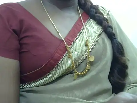 Snapshot of Hot_akshara chatting on September 19, 2025, 2:51 pm Hot akshara online show from September 19, 2025, 2:51 pm