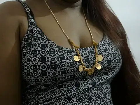 Snapshot of Hot_akshara chatting on October 11, 2025, 9:52 am Hot akshara online show from October 11, 2025, 9:52 am