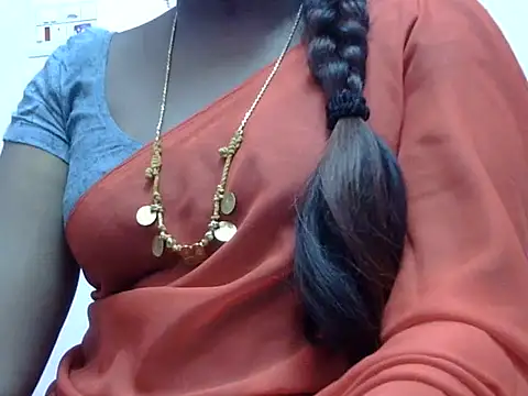 Snapshot of Hot_akshara chatting on October 31, 2025, 4:52 pm Hot akshara online show from October 31, 2025, 4:52 pm