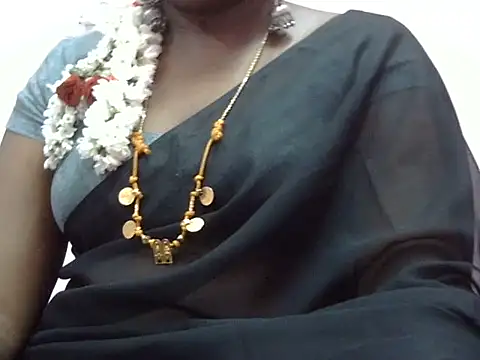 Hot akshara online show from February 8, 2026, 4:10 pm