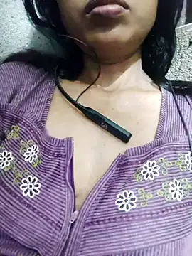 Gautami-telugu online show from October 14, 2025, 9:04 pm