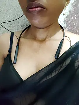 Gautami-telugu online show from November 16, 2025, 10:15 pm