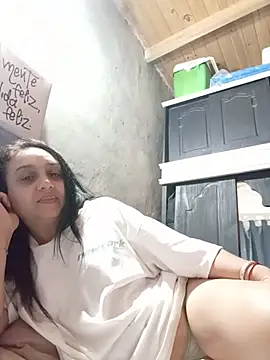 Snapshot of argentinaylatina chatting on August 8, 2026, 2:57 am argentinaylatina online show from August 8, 2026, 2:57 am