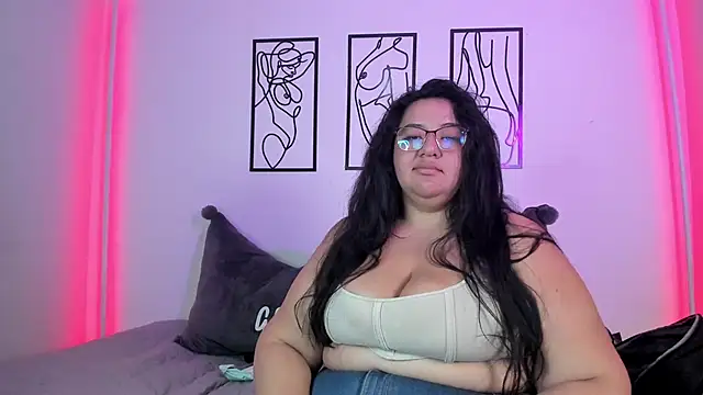 RubyPirsso18 online show from February 5, 2025, 2:08 am