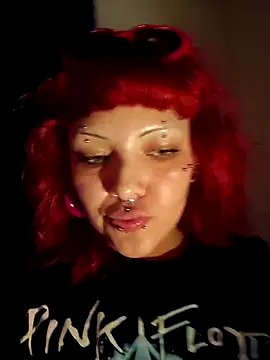 Snapshot of Sarah-Stoner chatting on June 28, 2026, 3:45 am Sarah-Stoner online show from June 28, 2026, 3:45 am