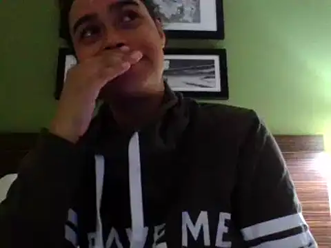 cinnaminnie online show from January 13, 2025, 12:30 am