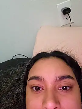 cinnaminnie online show from December 20, 2025, 5:42 pm