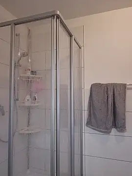 Jujuicy 97 online show from February 12, 2026, 3:07 pm