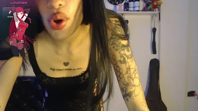 Snapshot of Bunny_bel chatting on May 25, 2026, 6:25 pm Bunny bel online show from May 25, 2026, 6:25 pm
