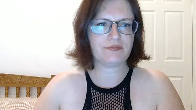 CrimsonMistress online show from December 20, 2025, 10:39 pm