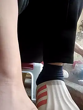 JasminePham online show from January 20, 2025, 1:07 am