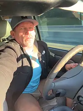 Pegasus0401 online show from December 16, 2025, 9:31 pm