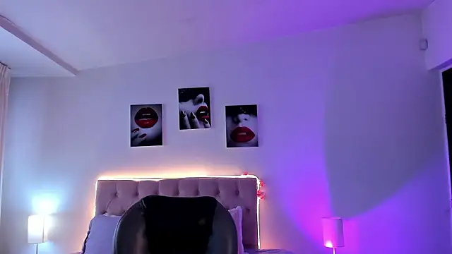 Snapshot of _Charlotte_evans_1 chatting on September 9, 2025, 5:45 pm Charlotte evans 1 online show from September 9, 2025, 5:45 pm