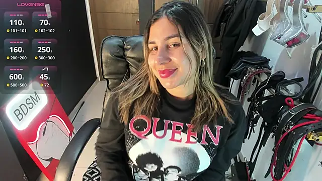 violet bdsmx online show from September 25, 2025, 2:43 pm