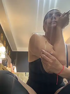 EvaBellucci  online show from January 26, 2025, 2:30 pm