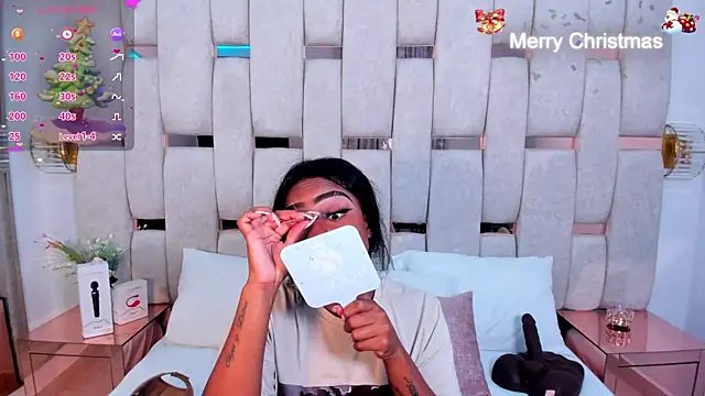 mia schwarz online show from December 16, 2024, 5:17 am