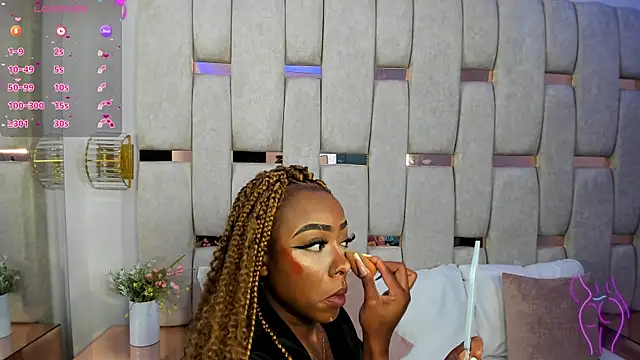 mia schwarz online show from February 4, 2025, 9:41 pm