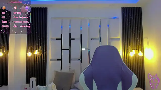 mia schwarz online show from November 21, 2025, 11:53 am