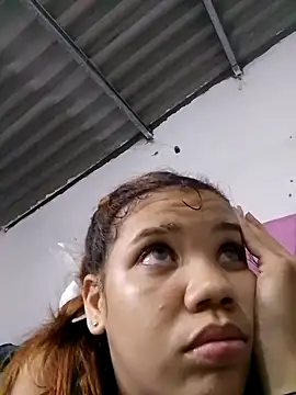 1CANDYLOVE online show from October 17, 2025, 2:48 am