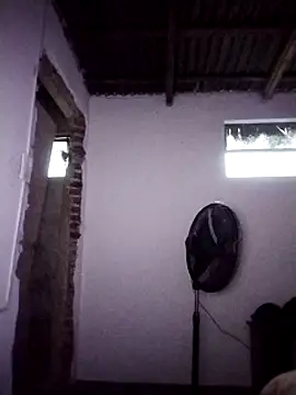 Xtrem3HARDxxx online show from December 24, 2024, 9:17 am