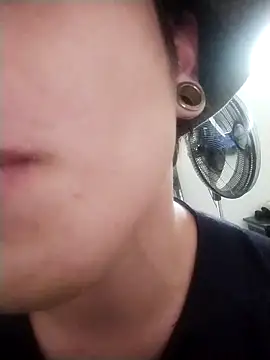 Xtrem3HARDxxx online show from January 3, 2025, 4:27 pm