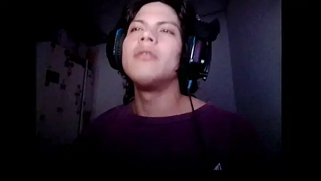 Xtrem3HARDxxx online show from November 13, 2025, 4:33 am