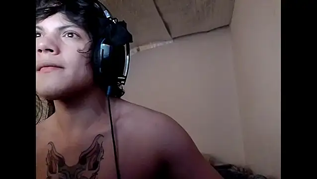 Xtrem3HARDxxx online show from November 28, 2025, 6:05 am