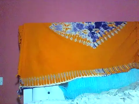 Sweet-piie online show from October 9, 2025, 6:50 pm