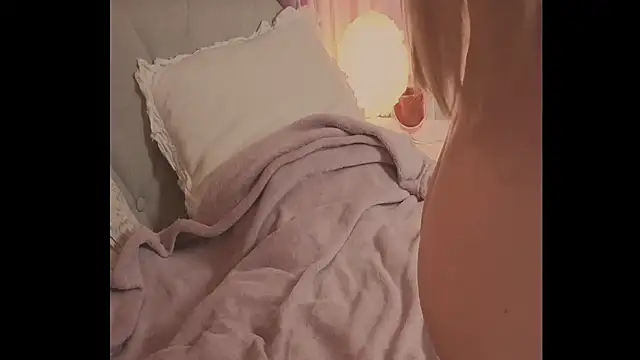 Blondecandie online show from September 11, 2025, 5:35 pm