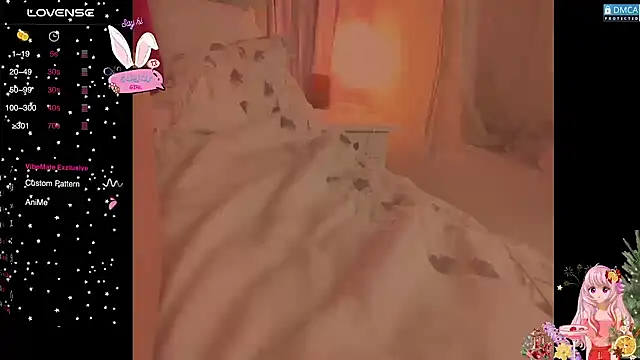 Snapshot of Blondecandie chatting on February 25, 2026, 5:11 pm Blondecandie online show from February 25, 2026, 5:11 pm