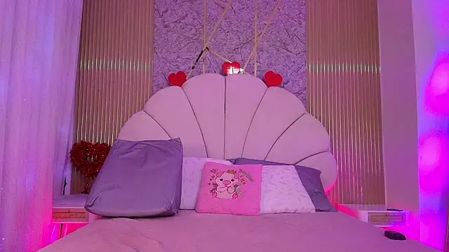 aisha sh online show from February 27, 2026, 11:54 am