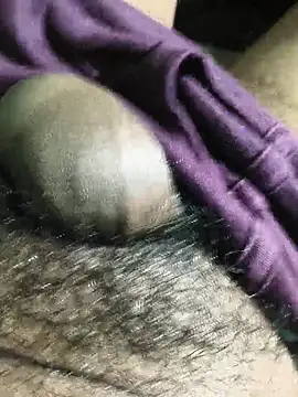 Snapshot of rajrahulovi chatting on February 17, 2026, 6:10 am rajrahulovi online show from February 17, 2026, 6:10 am