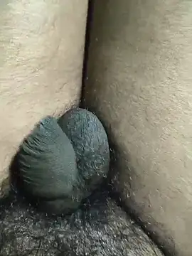 Snapshot of rajrahulovi chatting on March 5, 2026, 4:36 pm rajrahulovi online show from March 5, 2026, 4:36 pm