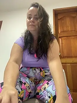 Im Amelia online show from November 8, 2025, 10:59 am