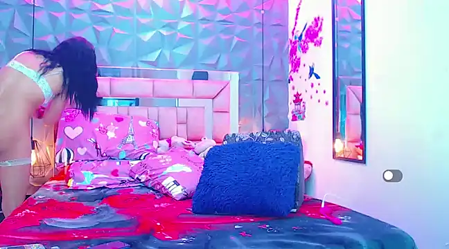 Doll IvannaTs online show from February 18, 2025, 1:32 am