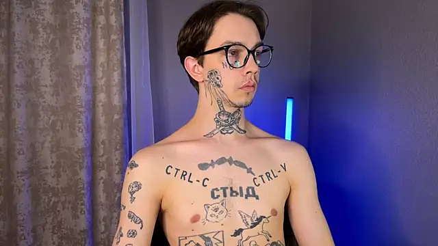 Snapshot of anahori__simon chatting on January 23, 2025, 1:56 pm anahori simon online show from January 23, 2025, 1:56 pm