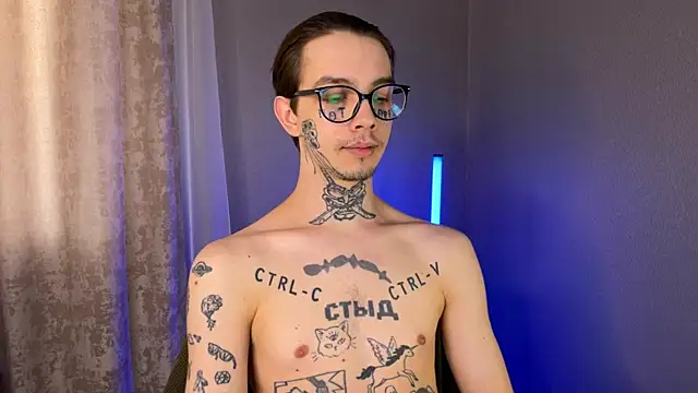 Snapshot of anahori__simon chatting on January 25, 2025, 7:49 am anahori simon online show from January 25, 2025, 7:49 am