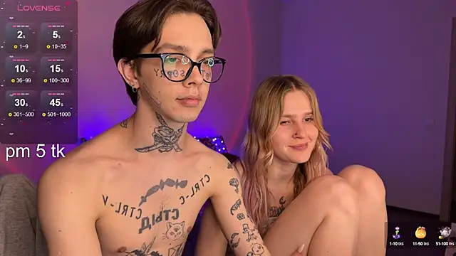 Snapshot of anahori__simon chatting on February 3, 2025, 9:18 pm anahori simon online show from February 3, 2025, 9:18 pm