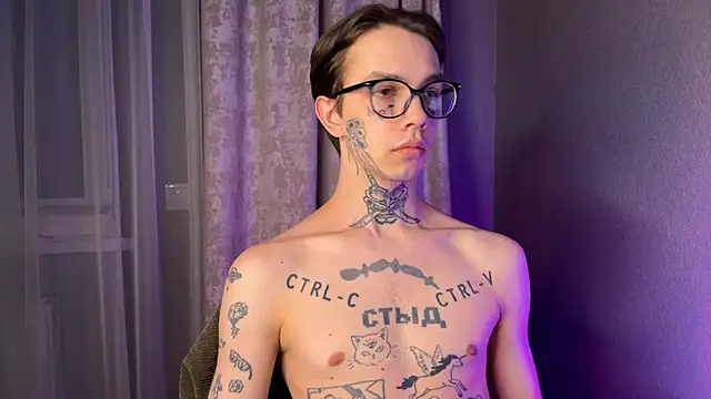 Snapshot of anahori__simon chatting on February 4, 2025, 11:59 pm anahori simon online show from February 4, 2025, 11:59 pm